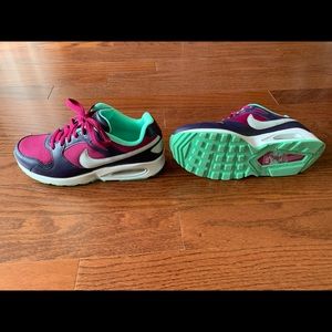 Nike Air Max Women’s Size 9